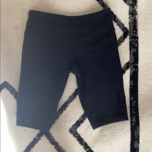 lululemon athletica Pants - Lululemon reversible bike shorts